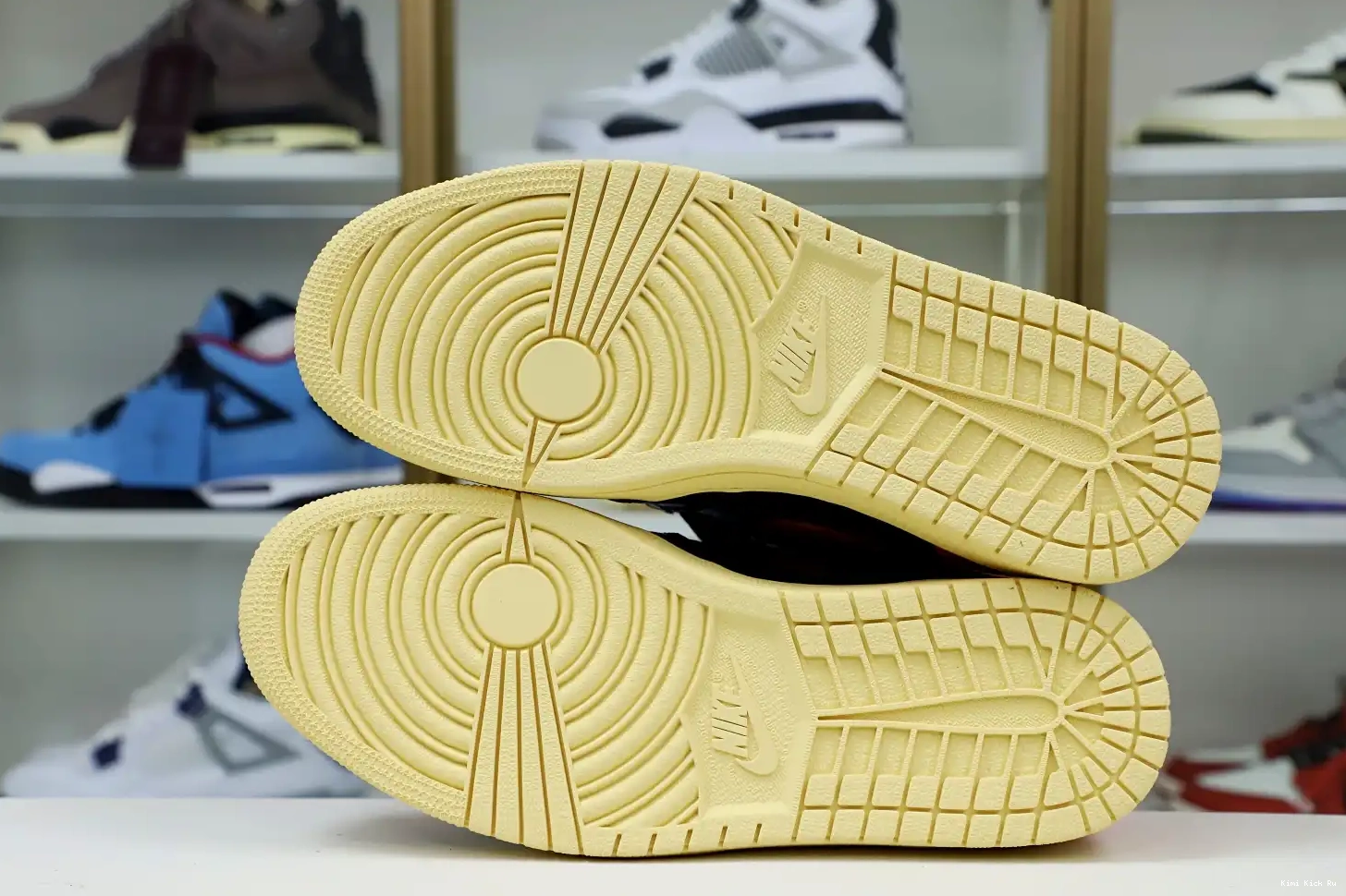 Kimikick JORDAN OG 'SHATTERED RETRO 3.0' HIGH 1 AIR BACKBOARD 0712